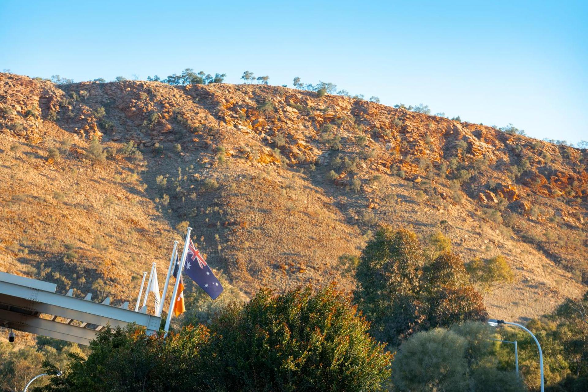 Crowne Plaza Alice Springs Lasseters By Ihg Экстерьер фото