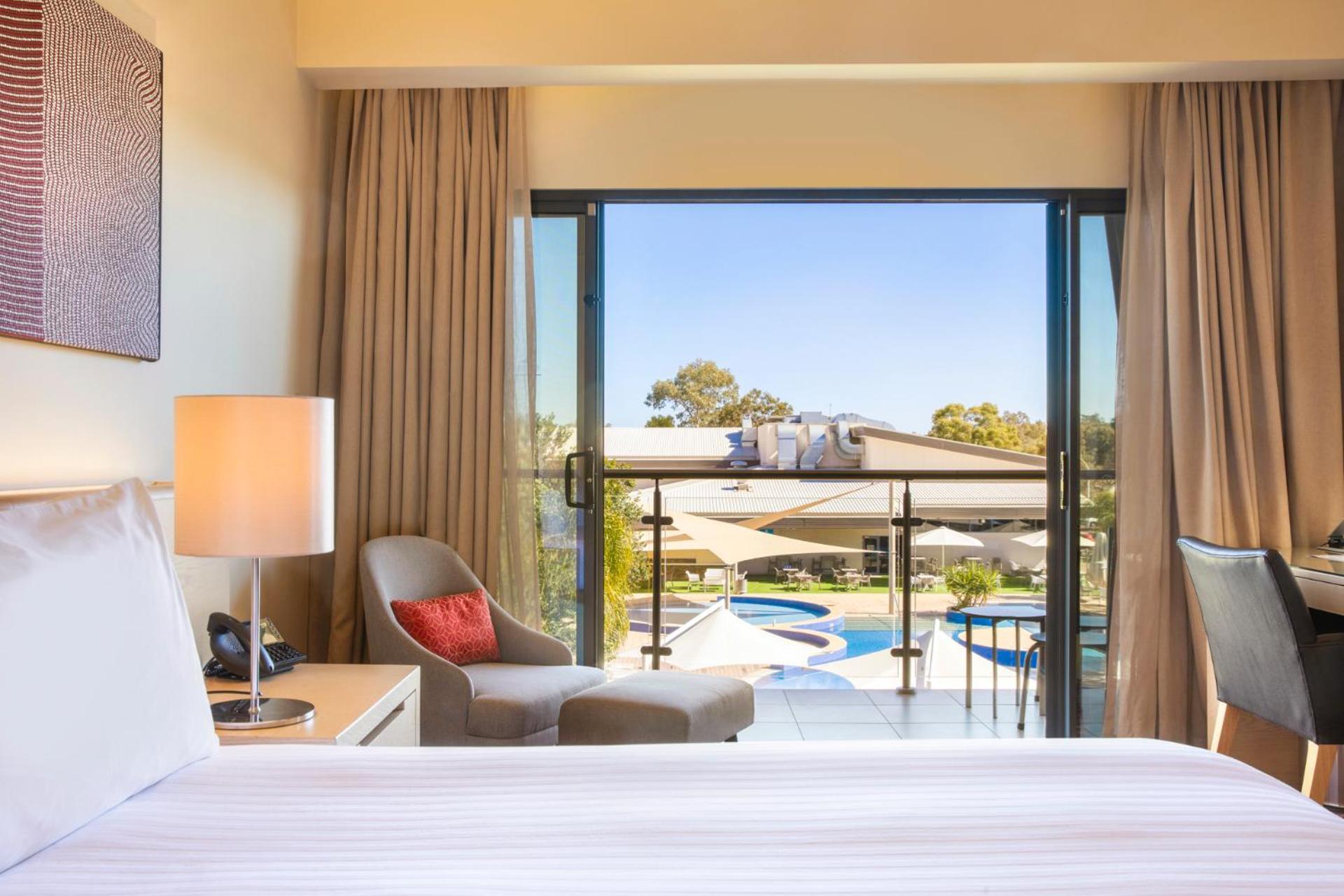 Crowne Plaza Alice Springs Lasseters By Ihg Экстерьер фото