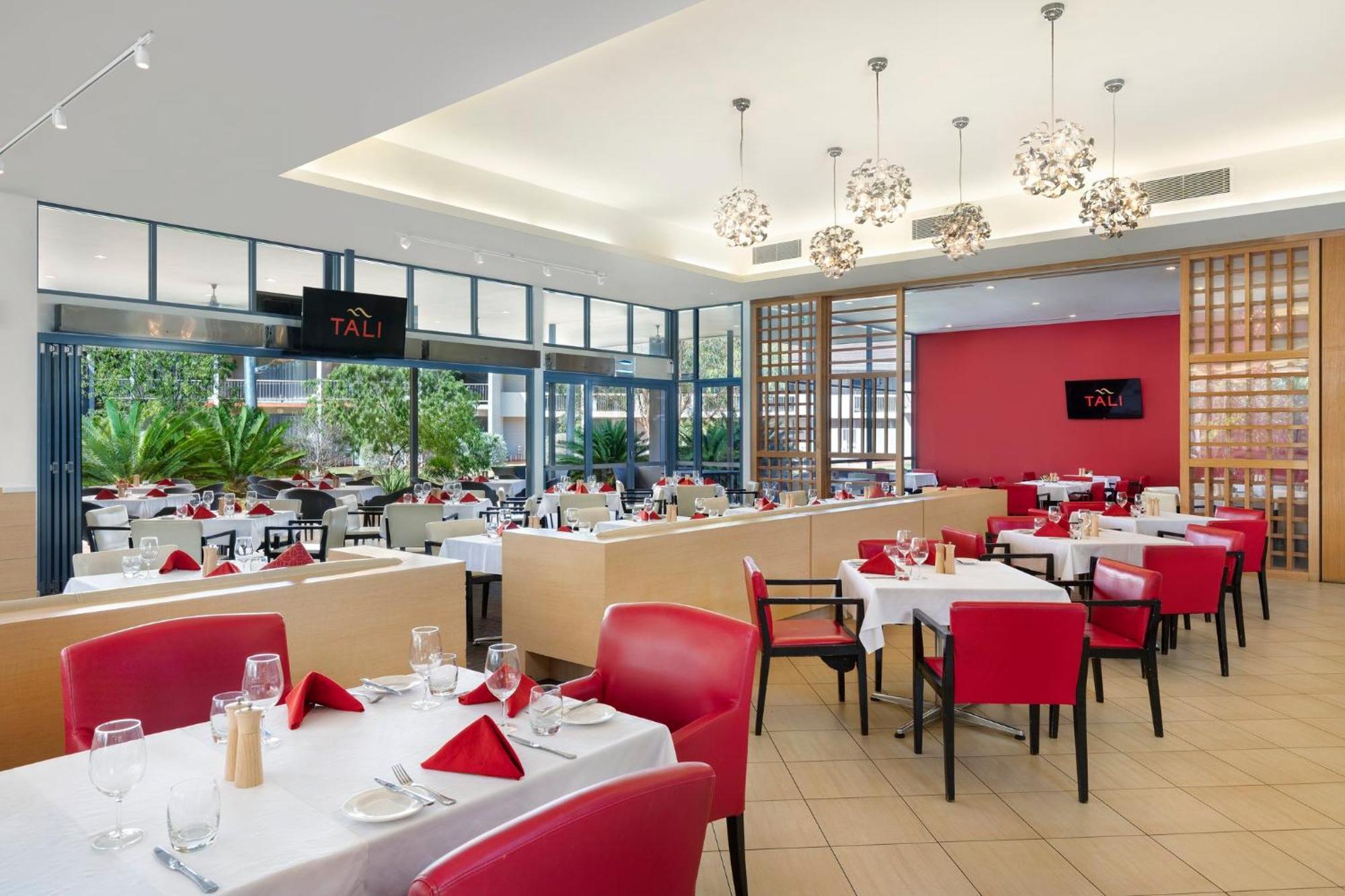 Crowne Plaza Alice Springs Lasseters By Ihg Экстерьер фото