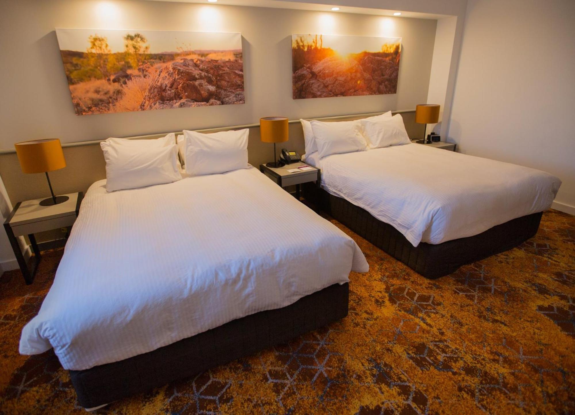 Crowne Plaza Alice Springs Lasseters By Ihg Экстерьер фото
